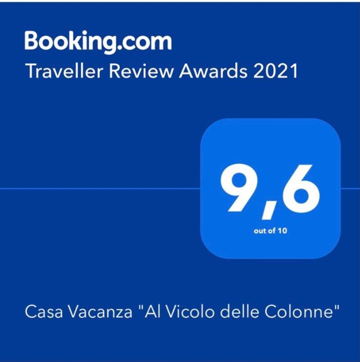 Casa Vacanza "Al Vicolo Delle Colonne" Salernes Extérieur photo