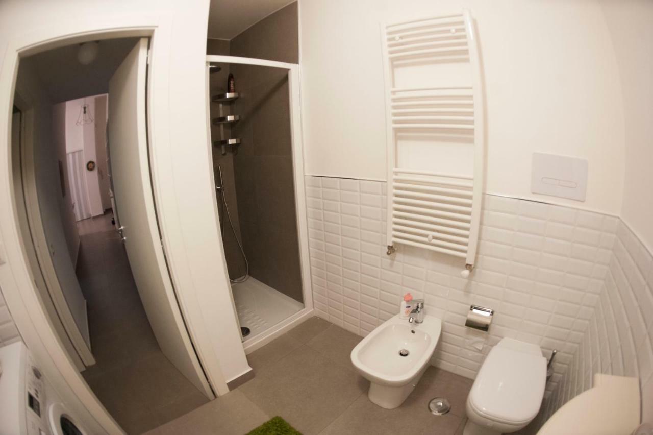 Casa Vacanza "Al Vicolo Delle Colonne" Salernes Extérieur photo
